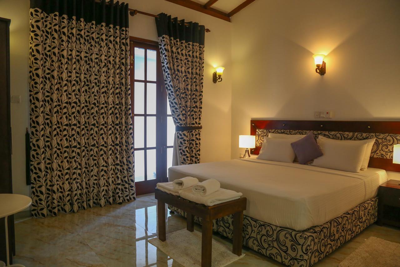 Sithi Villa Хіккадува Екстер'єр фото