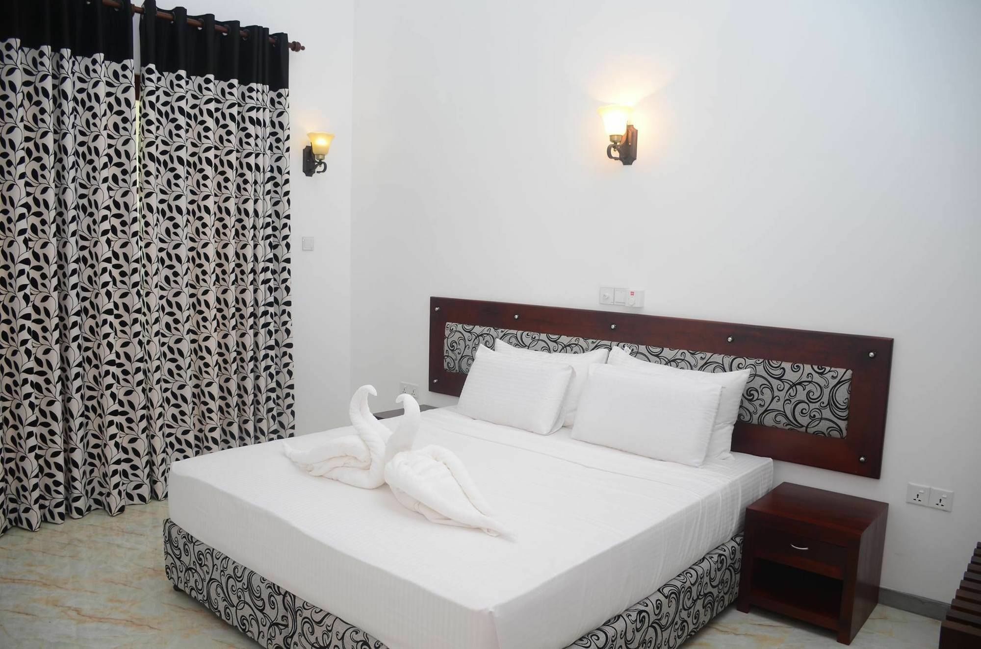Sithi Villa Хіккадува Екстер'єр фото